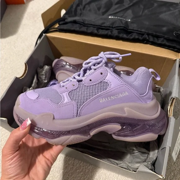 Balenciaga Light Lilac Sneakers - Picture 4 of 4